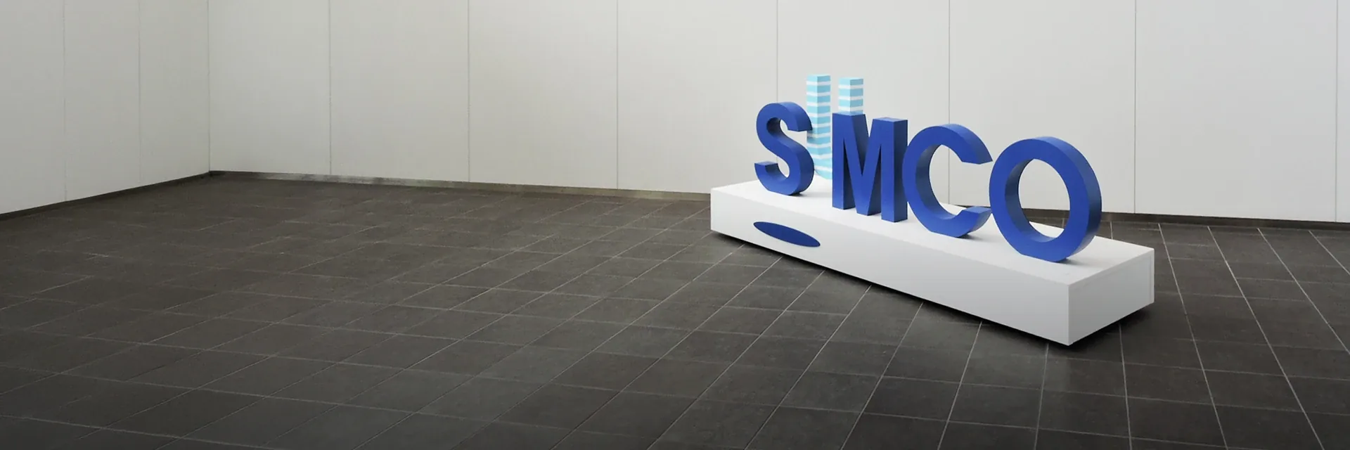 SUMCOメインビジュアル 4